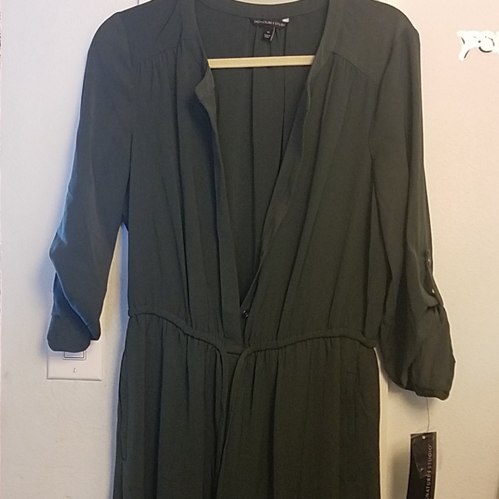 khaki jumpsuit size M